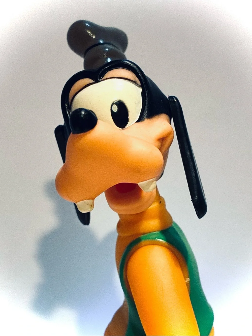 Vintage Disney’s GOOFY Poseable Figure, 6.5 inch.  1986